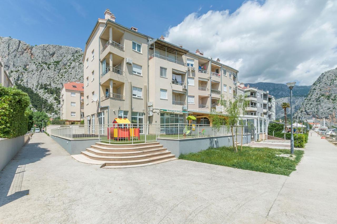 Apartments Cetina Omiš Esterno foto
